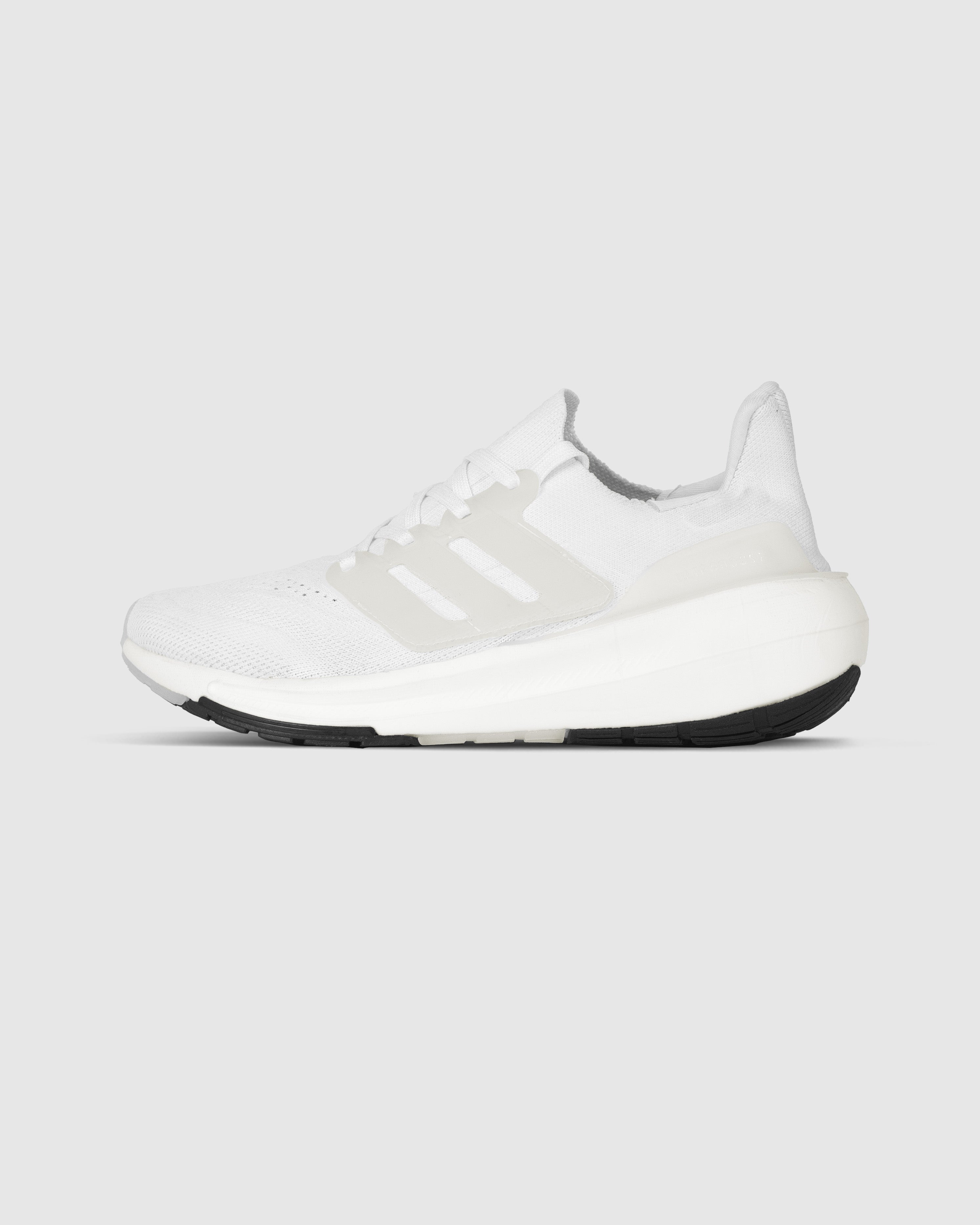 ADIDAS ULTRABOOST 01 SHOES